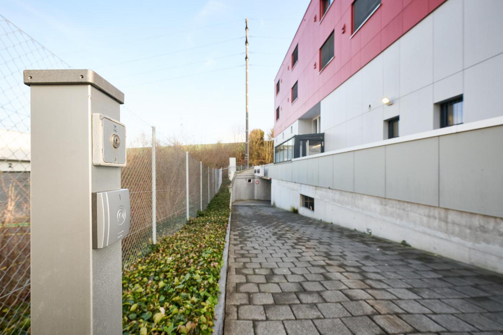 Hotel Am Kreisel Self-Check-In By Smart Hotels Lachen Zewnętrze zdjęcie